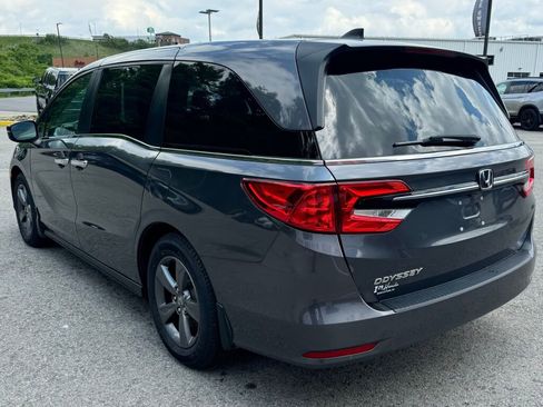 Used 2023 Honda Odyssey EX image 5