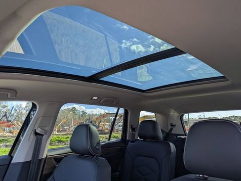 New 2026 Volkswagen Atlas SE FWD image 23