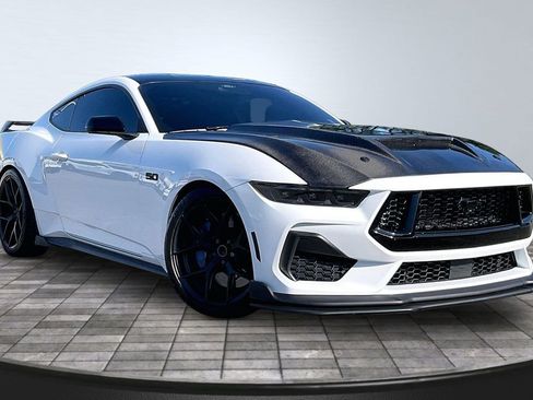 Used 2025 Ford Mustang GT w/ GT Performance Package RWD image 12