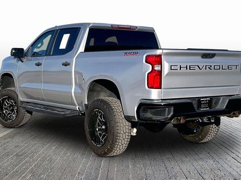 Used 2019 Chevrolet Silverado 1500 Custom Trail Boss w/ Custom Convenience Package image 12