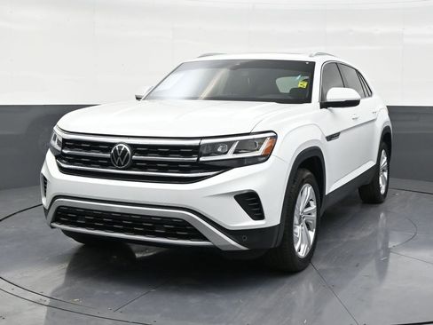 Used 2020 Volkswagen Atlas Cross Sport SEL image 8