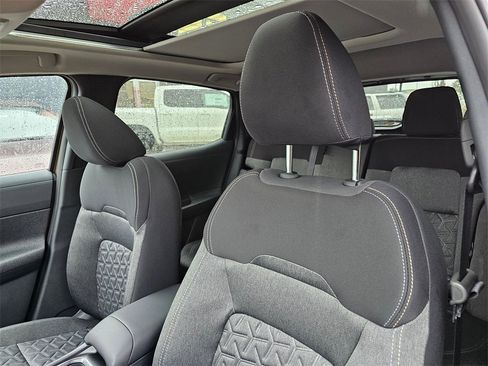 New 2026 Nissan Kicks SV image 11