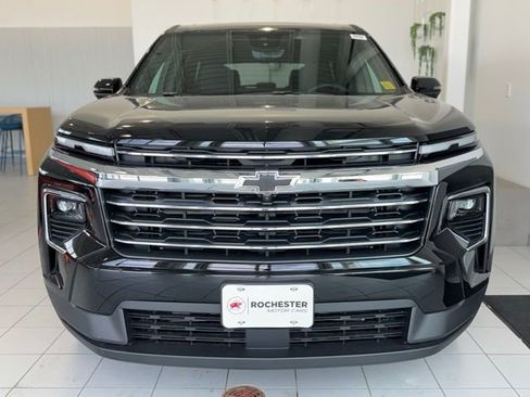 New 2026 Chevrolet Traverse LT w/ Driver Confidence Package AWD/4WD image 34
