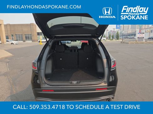 Used 2025 Honda HR-V Sport image 11