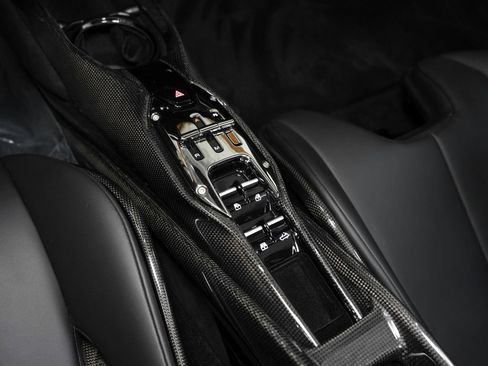 Used 2023 Ferrari SF90 Spider AWD/4WD image 46