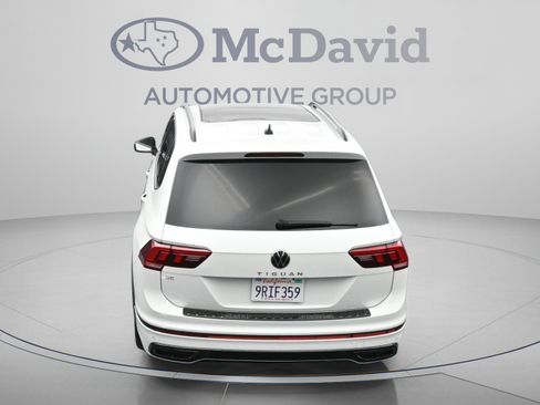 Used 2024 Volkswagen Tiguan SE R-Line FWD image 39