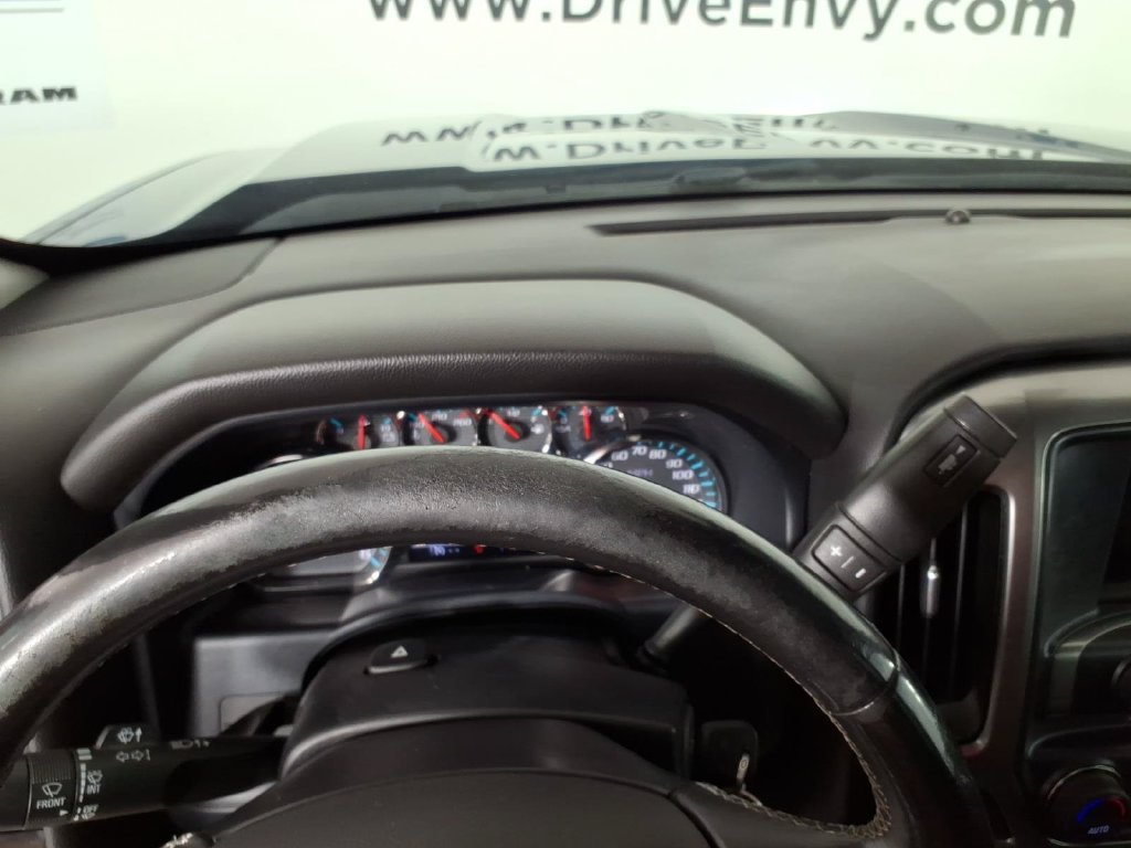 Used 2017 Chevrolet Silverado 1500 LT w/ Midnight Edition AWD/4WD image 22