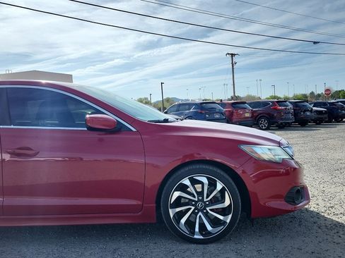Used 2017 Acura ILX w/ Premium & A-SPEC Package image 4