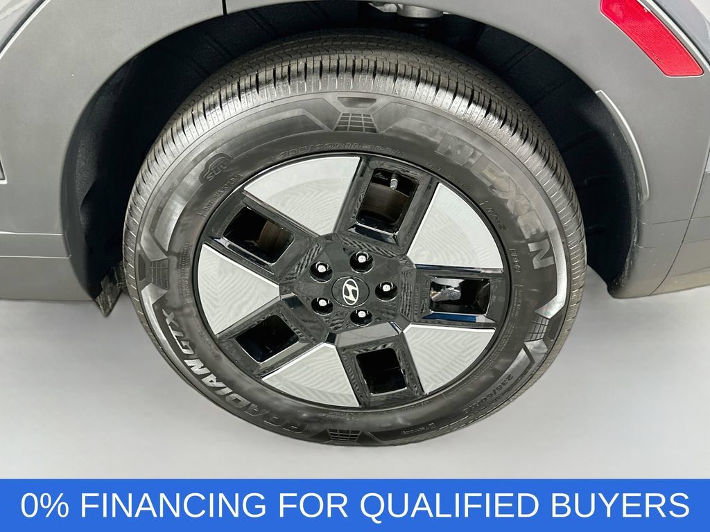 Certified 2026 Hyundai Santa Fe SE FWD image 31