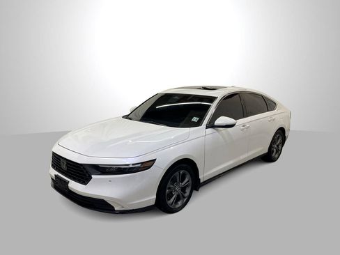 Used 2023 Honda Accord EX-L image 1