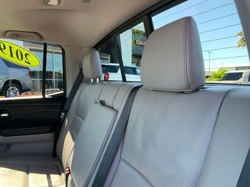 Used 2019 Honda Ridgeline RTL image 11