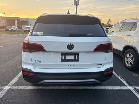 Used 2023 Volkswagen Taos S AWD/4WD image 4