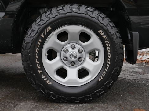 Certified 2021 Nissan Titan S w/ S Utility Package image 15