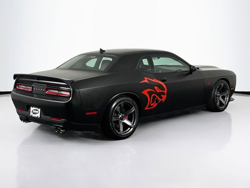 Used 2021 Dodge Challenger SRT Hellcat w/ Plus Package image 11