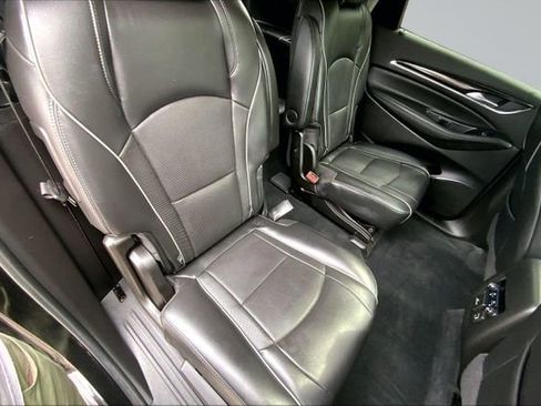 Used 2021 Buick Enclave Avenir AWD/4WD image 32