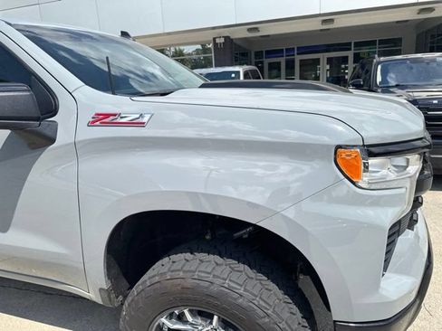 Used 2024 Chevrolet Silverado 1500 LT Trail Boss w/ Convenience Package II AWD/4WD image 34