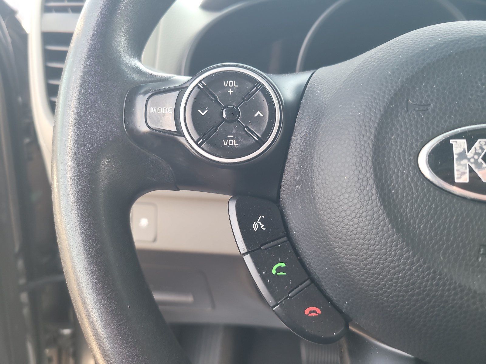 Used 2015 Kia Soul FWD image 13