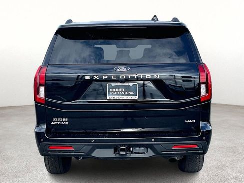 Used 2025 Ford Expedition Max Active image 6