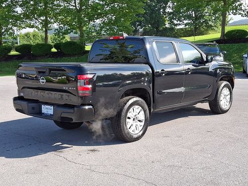 Used 2023 Nissan Frontier SV AWD/4WD image 9