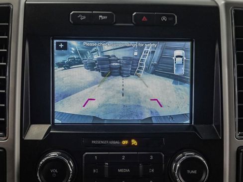 Used 2018 Ford F150 Lariat image 21