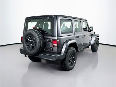 Used 2025 Jeep Wrangler Sport image 8