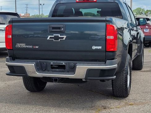Used 2017 Chevrolet Colorado W/T w/ WT Convenience Package AWD/4WD image 8