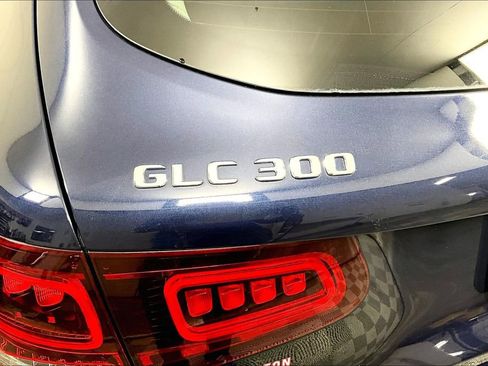 Used 2022 Mercedes-Benz GLC 300 w/ Premium Package Lite image 14