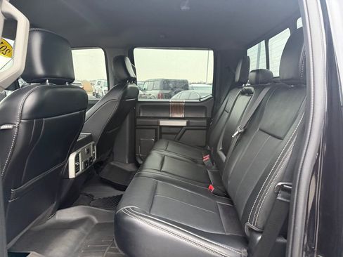 Used 2019 Ford F150 Lariat image 11