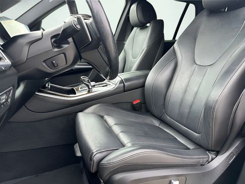 Used 2019 BMW X5 xDrive40i AWD/4WD image 23