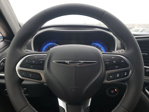 New 2026 Chrysler Pacifica Select FWD image 21