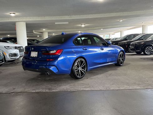 Used 2021 BMW 330i xDrive Sedan w/ Executive Package AWD/4WD image 7