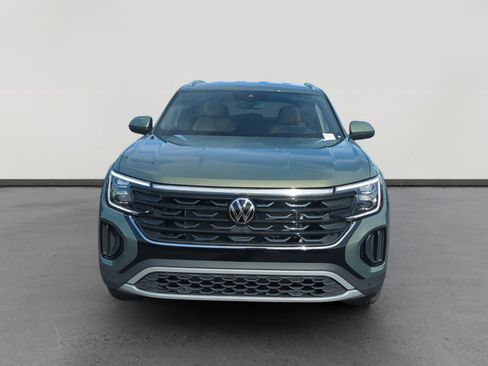 New 2026 Volkswagen Atlas Cross Sport SE image 8