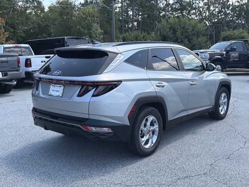 Used 2022 Hyundai Tucson SEL FWD image 8