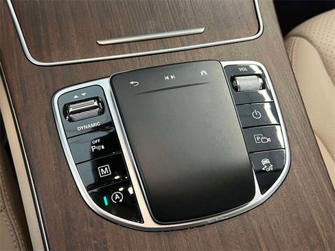 Certified 2022 Mercedes-Benz GLC 300 4MATIC image 31