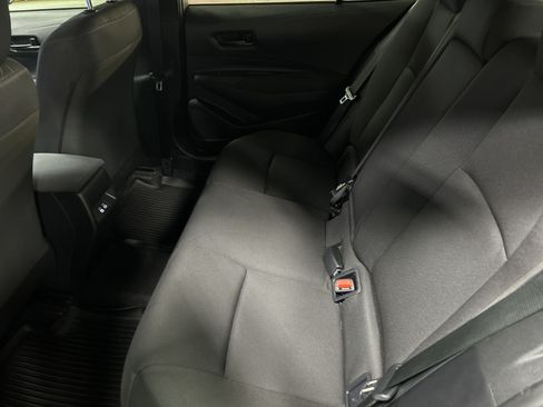 Certified 2025 Toyota Corolla LE FWD image 29