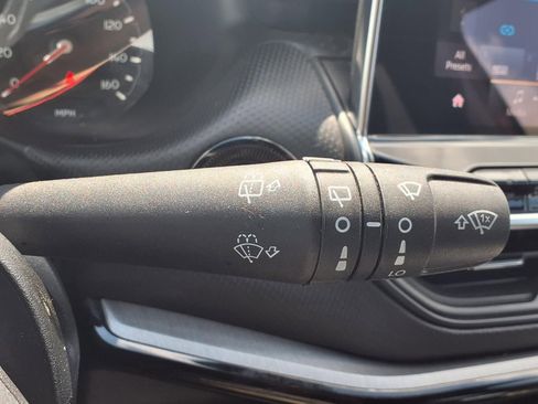 Used 2025 Jeep Compass Trailhawk image 16