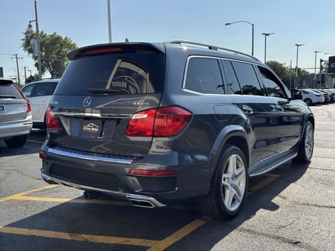 Used 2015 Mercedes-Benz GL 550 4MATIC w/ Accessory Chrome Package image 13