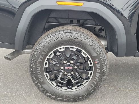 New 2026 GMC Canyon AT4 image 5