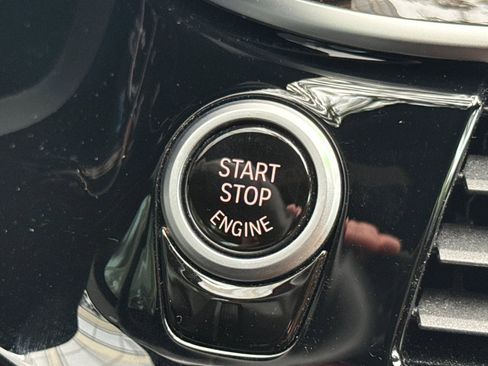 Certified 2023 BMW 530e xDrive w/ M Sport Package image 27