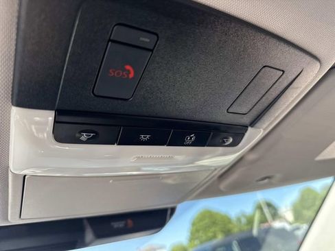 Used 2024 Mitsubishi Outlander SE AWD/4WD image 33