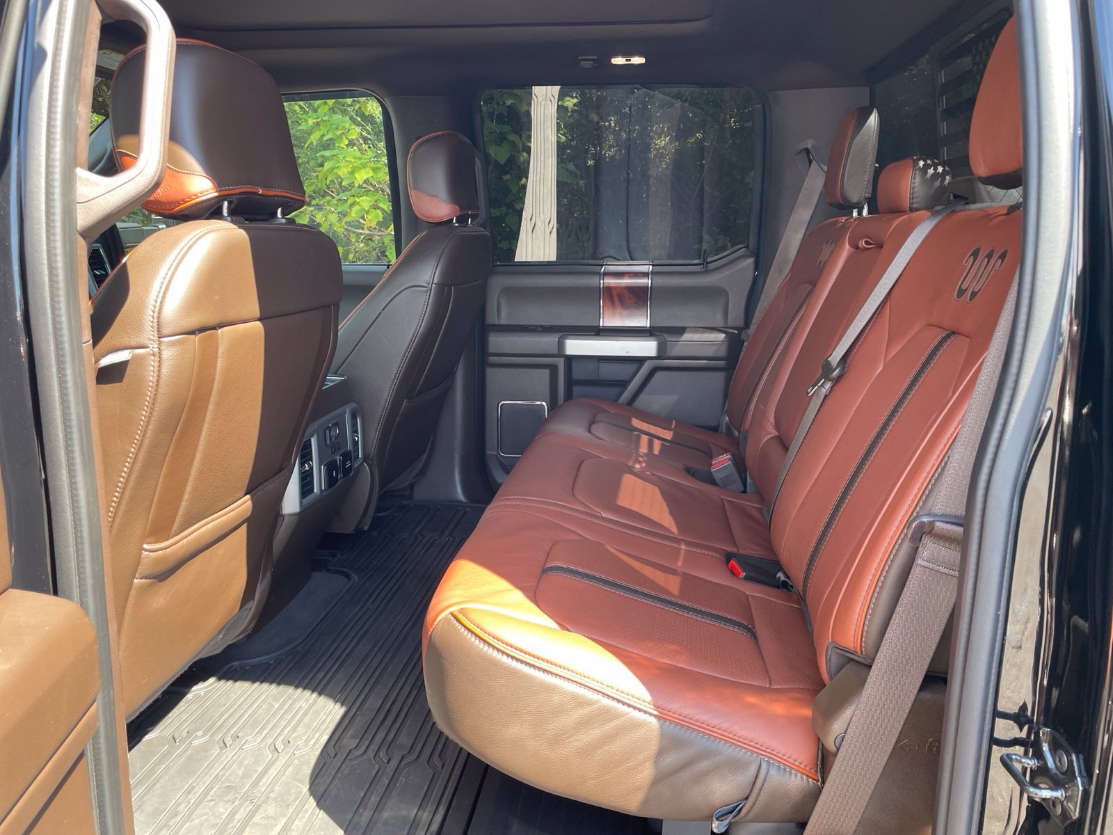 Used 2022 Ford F250 King Ranch w/ King Ranch Ultimate Package AWD/4WD image 34