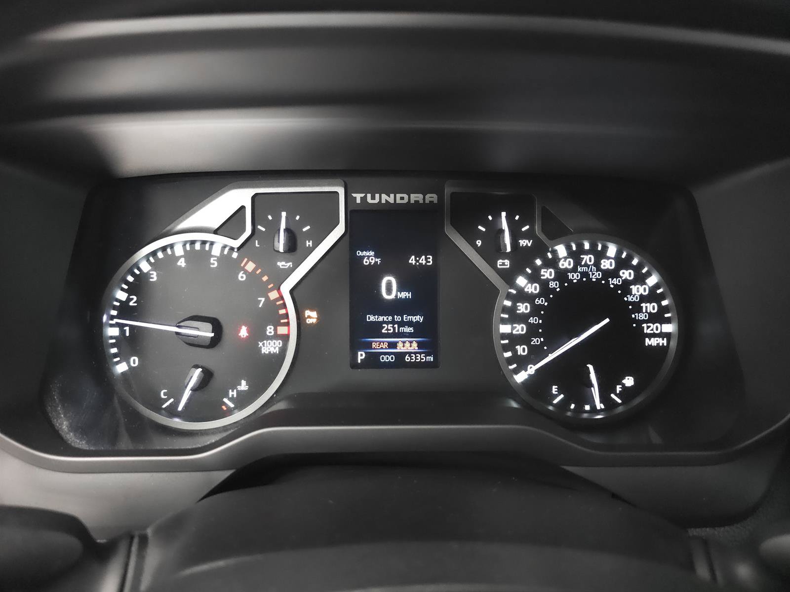 Used 2025 Toyota Tundra SR5 w/ SR5 Convenience Package AWD/4WD image 5