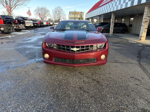Used 2011 Chevrolet Camaro SS w/ RS Package image 2