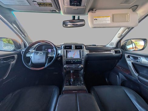 Used 2015 Lexus GX 460 w/ Premium Package AWD/4WD image 27