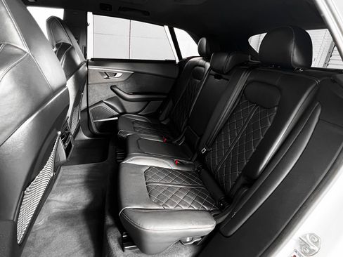 Certified 2024 Audi SQ8 Prestige image 21