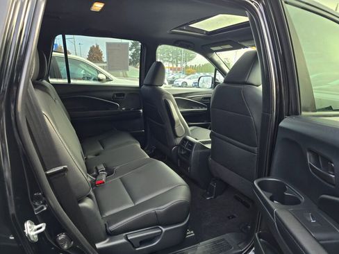 Certified 2023 Honda Passport EX-L image 11