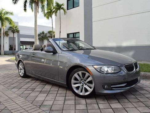 Used 2013 BMW 328i Convertible RWD image 1