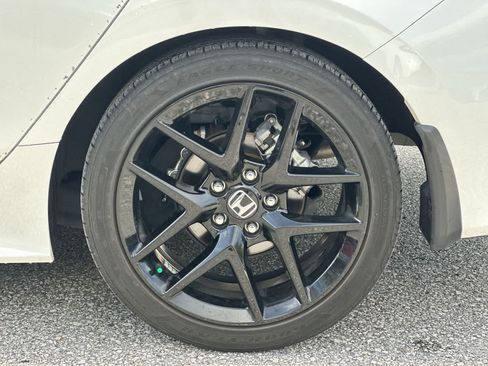 Used 2025 Honda Civic Sport image 12