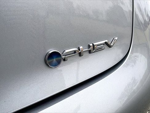 Used 2026 Toyota Prius Plug-In Hybrid w/ Limited Premium Package image 33