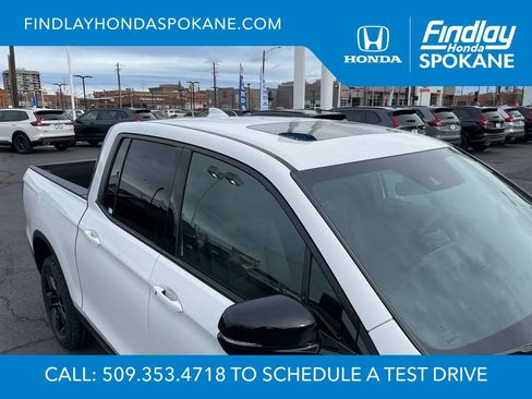 New 2026 Honda Ridgeline Black Edition image 5